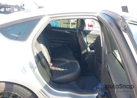 2016 Ford Fusion Se z USA, uszkodzony, nr VIN 3FA6P0HD3GR277738